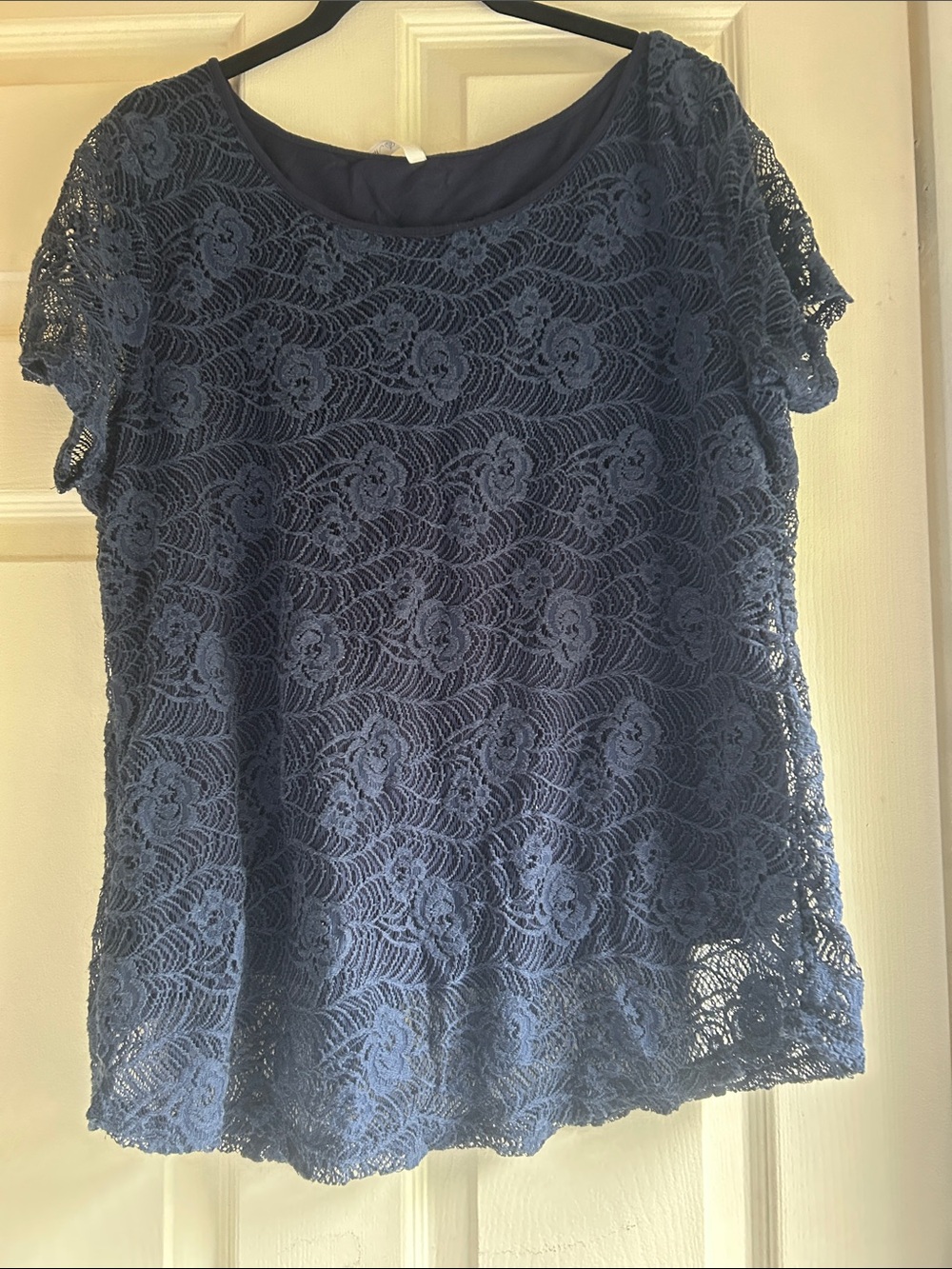 Leo & Nicole Navy Blue Lace Short-Sleeve Blouse